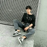โมเดล(รุ่นพี่)