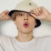 Jeon Leon Alexandra