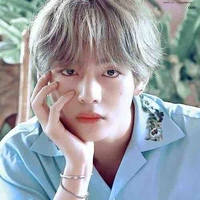 V//พระเอก