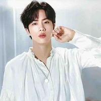 จิน//พระเอก