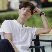 สก๊อต(พ่อนางเอก+พี่พระเอก)