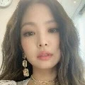 JENNIE