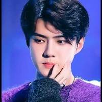 Sehun(dady Lisa,Jin,Yeji)