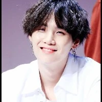 Jeon Suga(papa Jungkook,Soobin,Jennie)