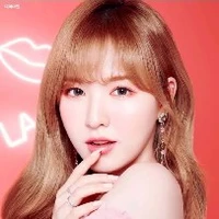 Kim Wendy(Eomma Rose and Taehyung)