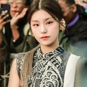 เนีย (แม่นางเอก)