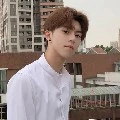 พ่อ(นางเอก)