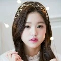 JANG WONYOUNG (Tangan Kanan Jisoo)