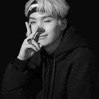 min yoongi /Suga