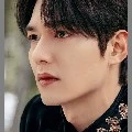 King/ Tae