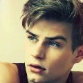 Chris (Lobo beta)