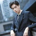 hu yitian