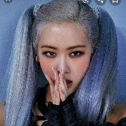 jeon chaeyoung (rose)