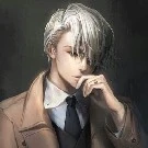 วารี่  ลูซีเฟอร์