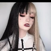 Júlia