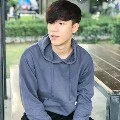 เฟิร์ส(พระเอก)