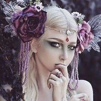 Mikaela (omega) {Vampira}