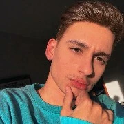 Pietro ( filho de Gabriel e Isa )