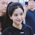 Jisoo (Y/N friend)