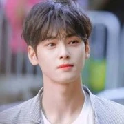eun woo