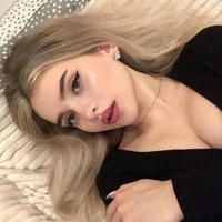 Lucía Morgan (Mejor amiga de Ale)