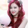 rosé "irmã do jimim"