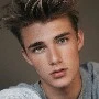 Sebastian Walker (hermano)