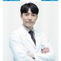 Lee Min Hyuk(Papa Yumi)