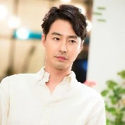 เลโอ(พ่อพระเอก)
