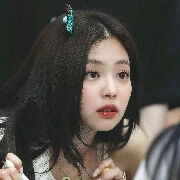 มีนา(นางเอก)