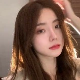 นิ้ง😑//นางเอก