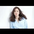 Hye-kyo Queen Elizabeth Hurley[momy]