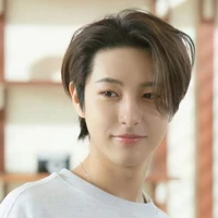 Renjun James