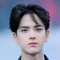 อีซู(พระเอก)