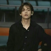 V / Taehyung
