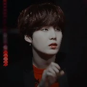 Suga / Yoongi