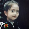 jisoo (kecil)