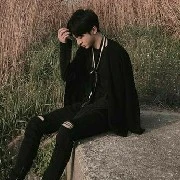 คริส(เอเลนในชาติที่แล้ว)
