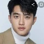 D.O(tangan kanan lisa korsel)