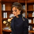 Nyonya Alexandra (Mama)