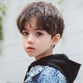 คิง(ตอนเด็ก)​