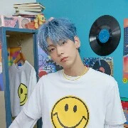 Kim Soobin Manoban (kakak Lisa )