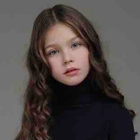 Niña t/n