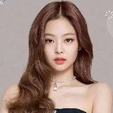JENNIE