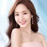 QUEEN AERA
