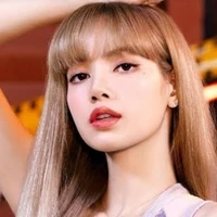 lalisa pratama(bunda kandung yeji j-hope