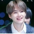 Min  Yoongi/Suga (tngn knn bdd)