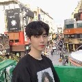 คิว (พระเอก+นักธุรกิจ)