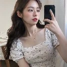 ทีน่า(เพื่อนนางเอก)