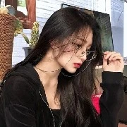 ดีม(นางเอก)